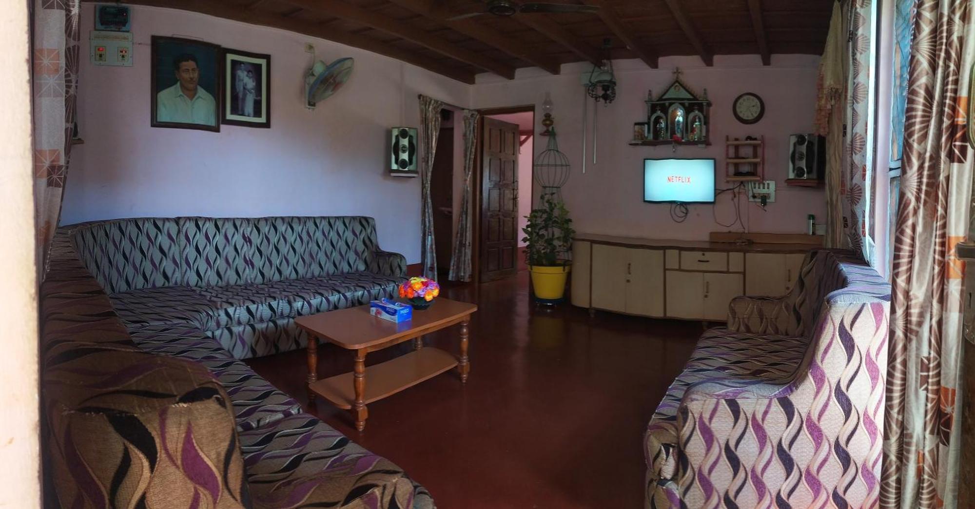Runnin Airport - Homestay Gurpur Экстерьер фото